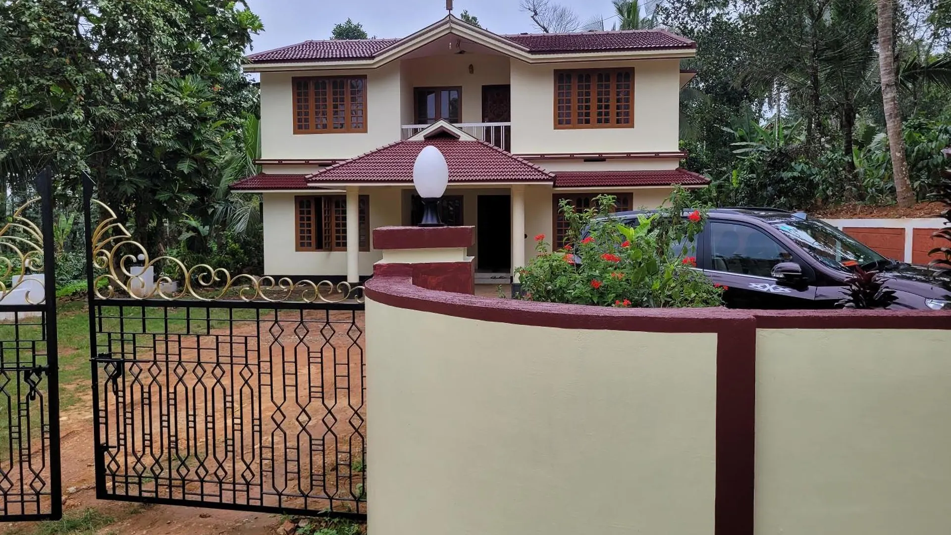 The Forest Temple Kaniyāmbetta